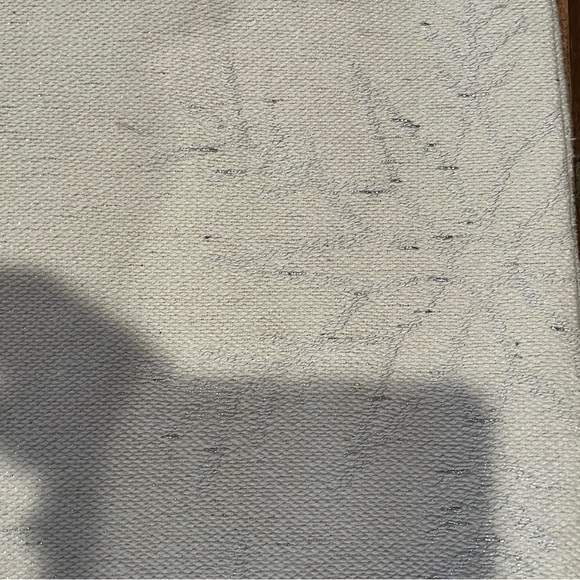 Rachel Zoe White with silver snowflakes new with tags perfect for the holidays - Picture 8 of 9